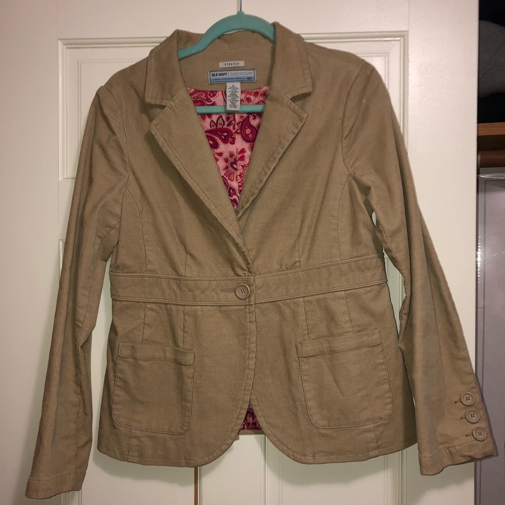 Cute Corduroy maternity blazer.